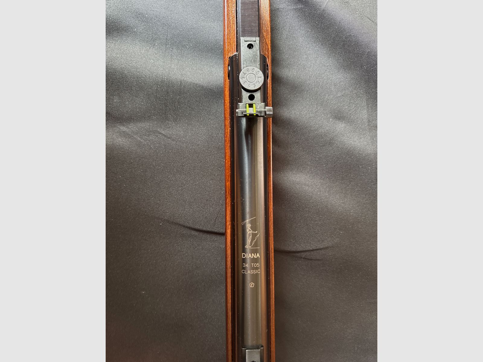 Knicklauf Luftgewehr Diana 34 Classic Holzschaft Fiberoptik Visierung Kaliber 4,5 mm