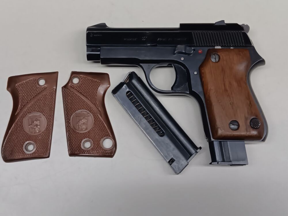 Unique Arms - Hendaye France Model "L