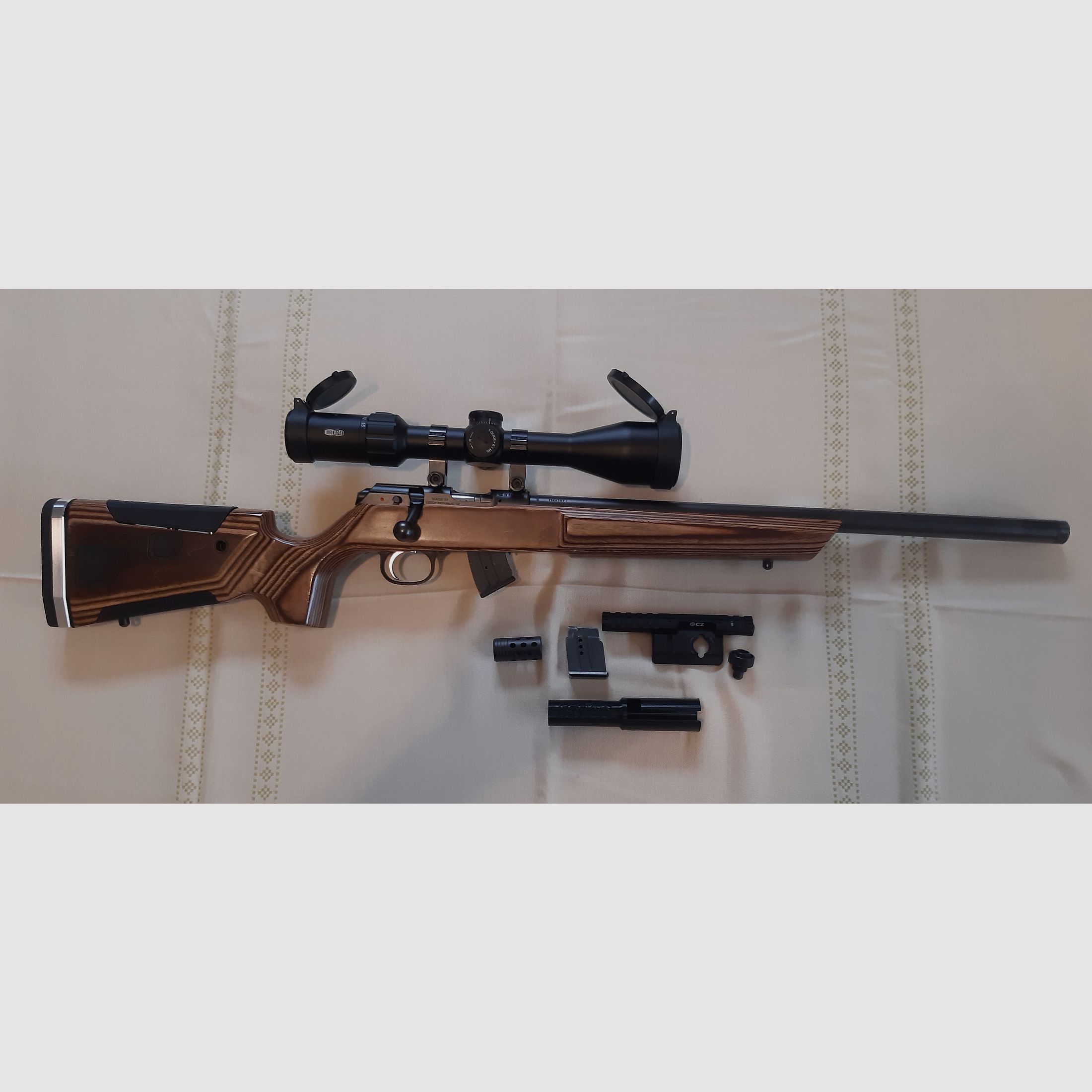 CZ KK-Repetierbüchse mit Zielfernrohr