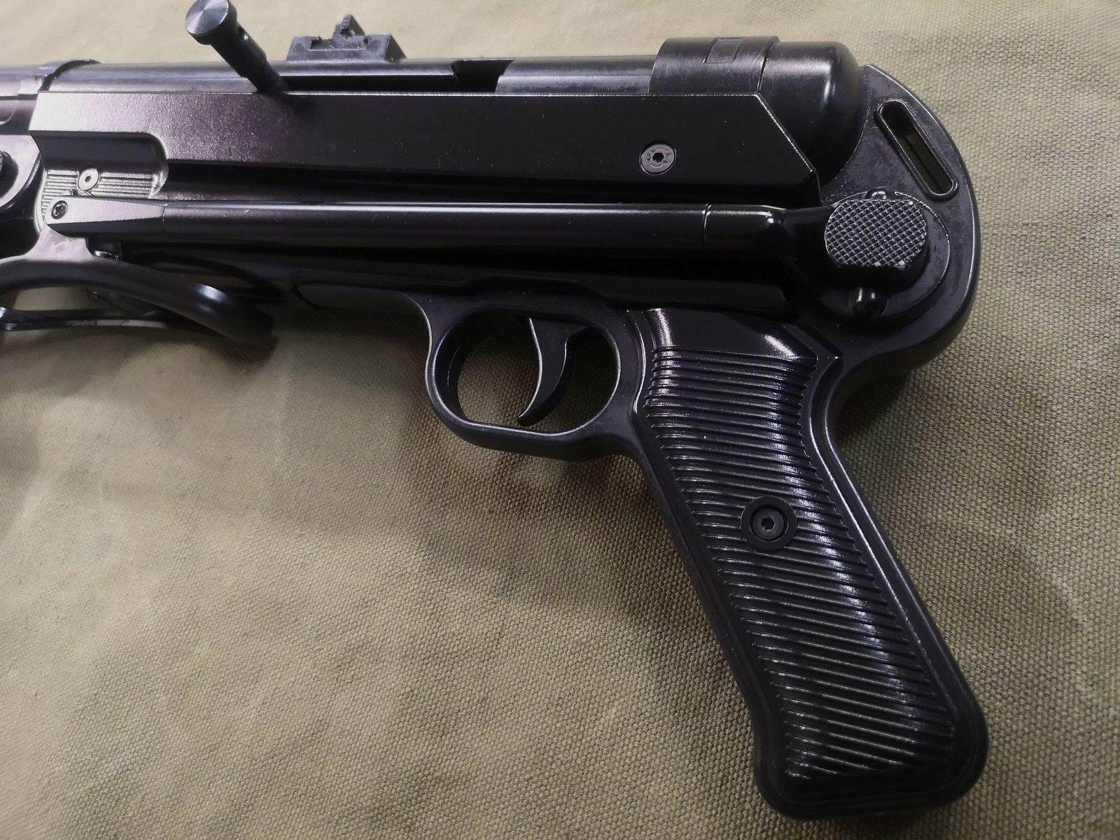 MP 38 Schmeisser, MP40 .22lfb, zdjęcie 2 z 10