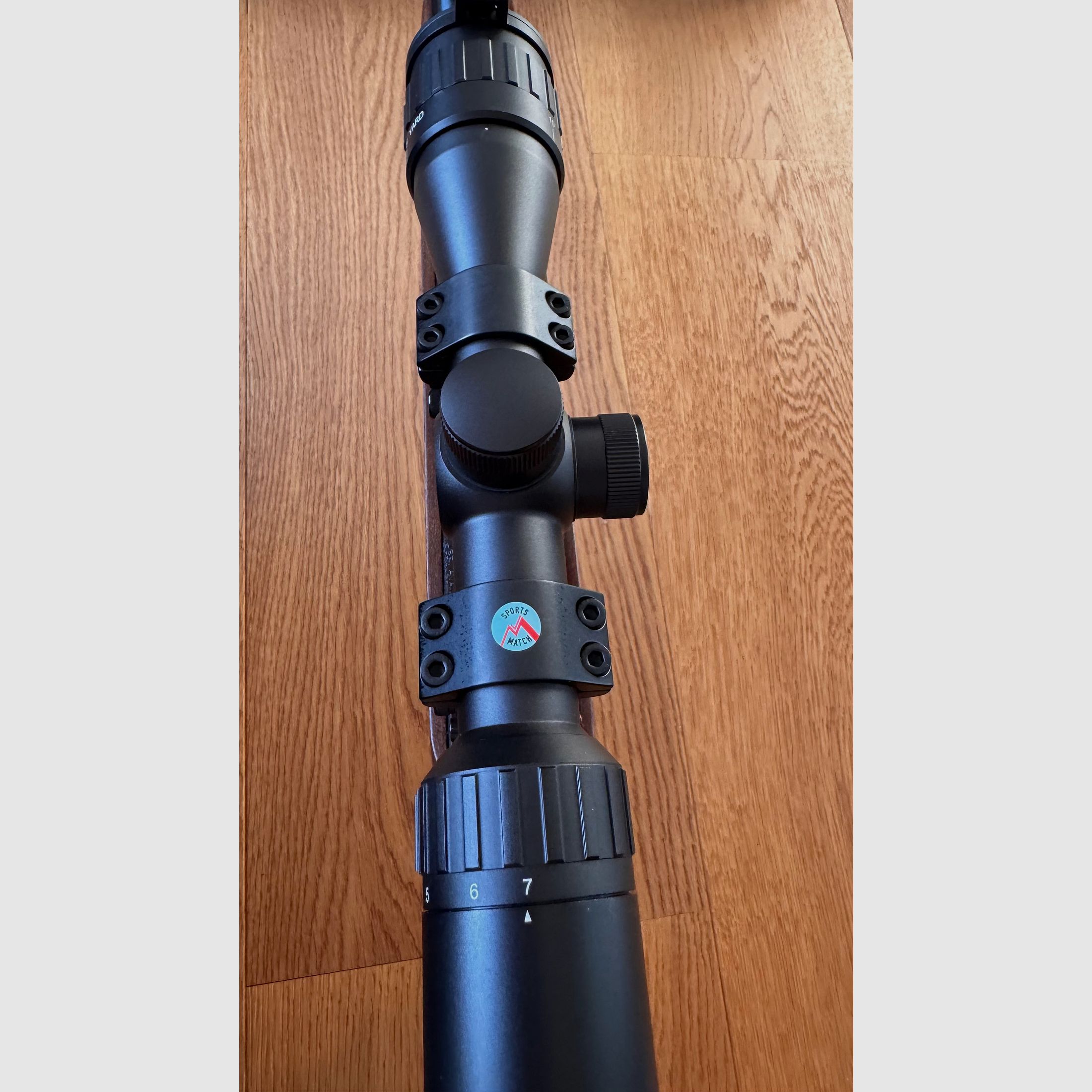 Weihrauch HW 35 F 5,5 mm + Hawke Vantage 2–7x32 AO Mil Dot + Koffer