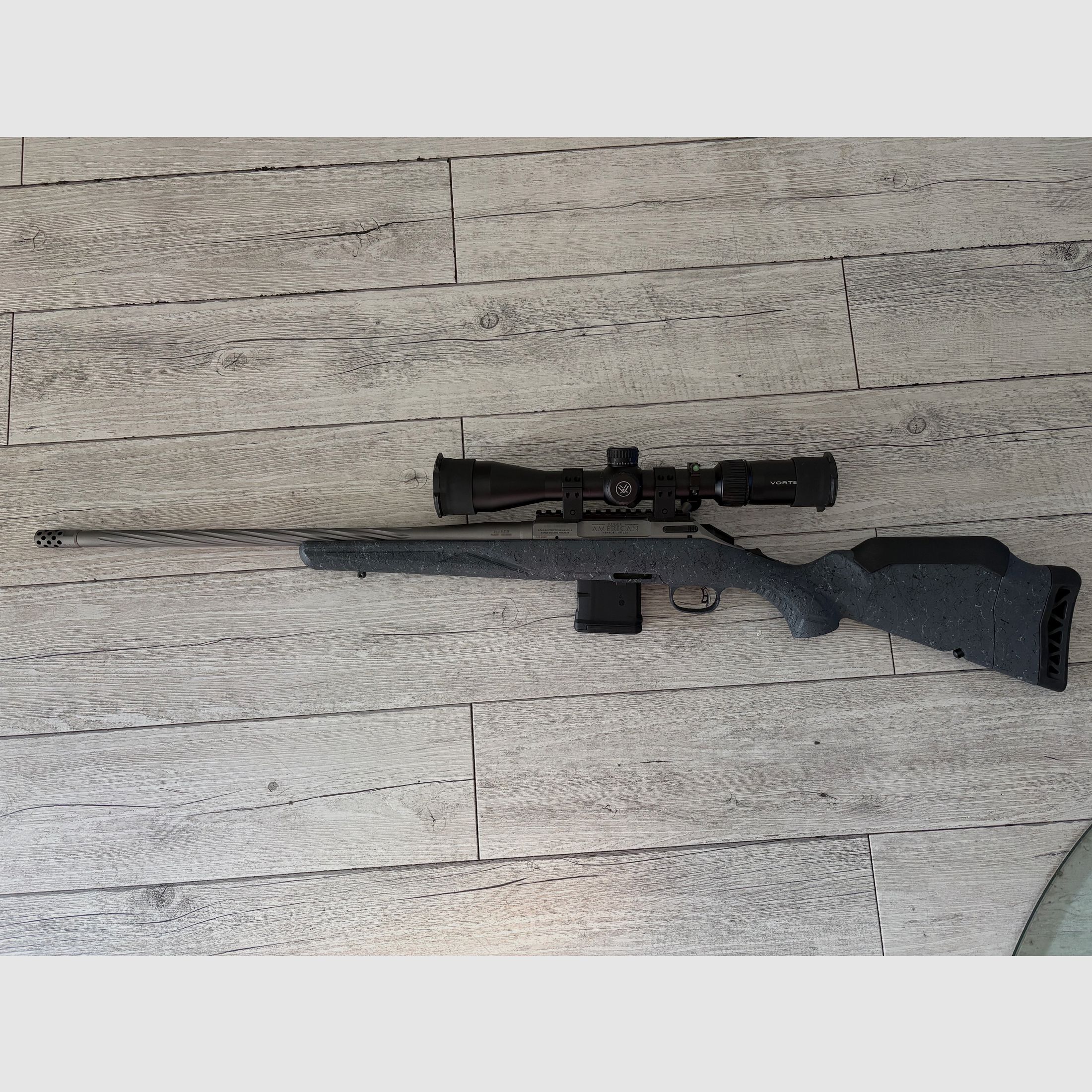 Ruger American Rifle Gen. 2 Standard en .223 Rem