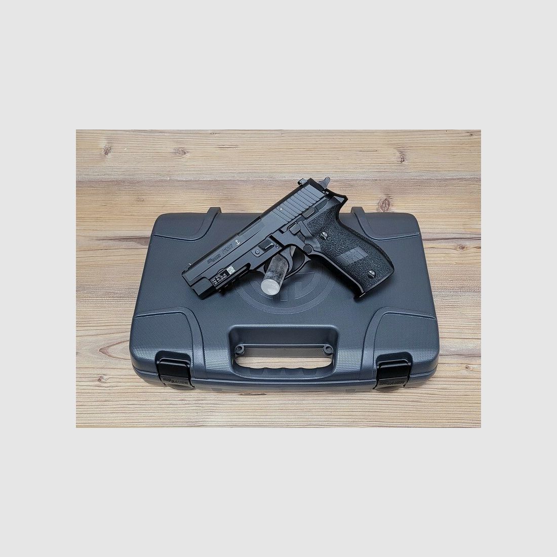 Sig Sauer P226 MK25