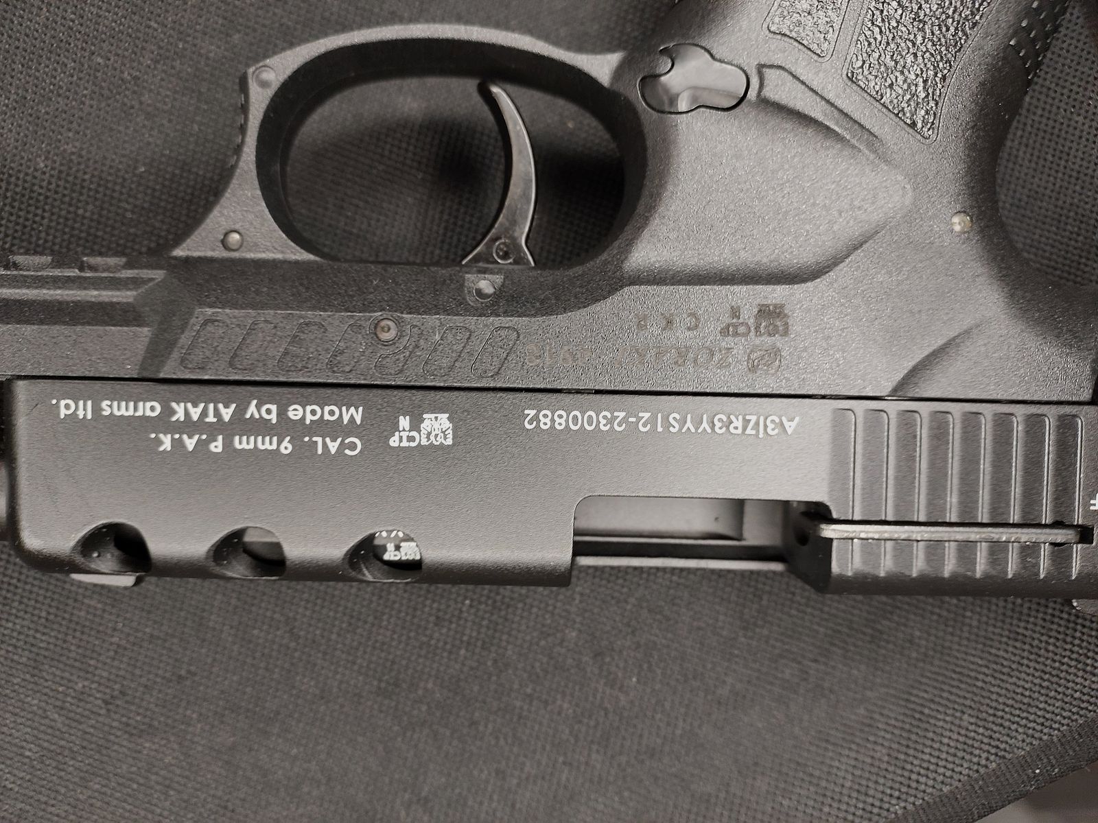 Zoraki 4918 Schreckschuspistole Kal. 9mm P.A.K. (PTB 1110) schwarz - neu!