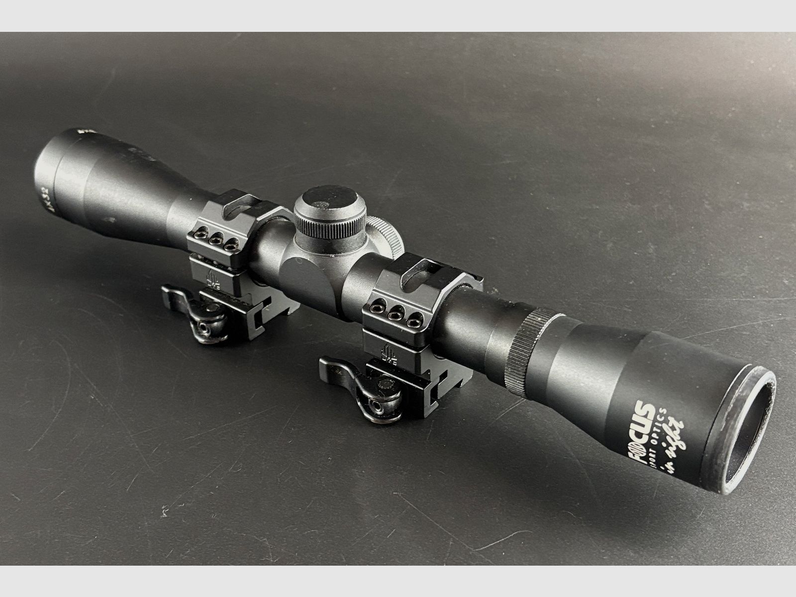 Aussteller FOCUS In Sight 4x32 1/4 MOA Absehen 4A 108160-2 Zielfernrohr