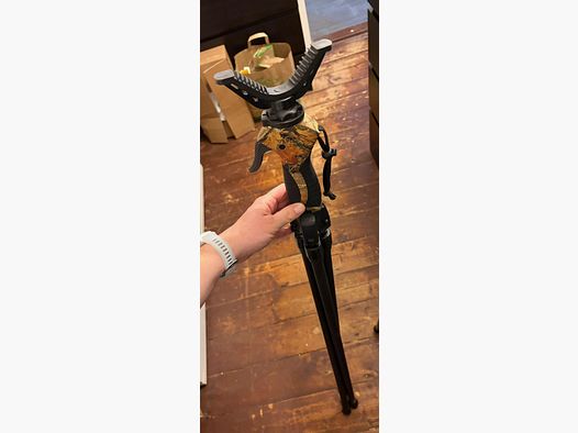 Shooting stick/stalking stick