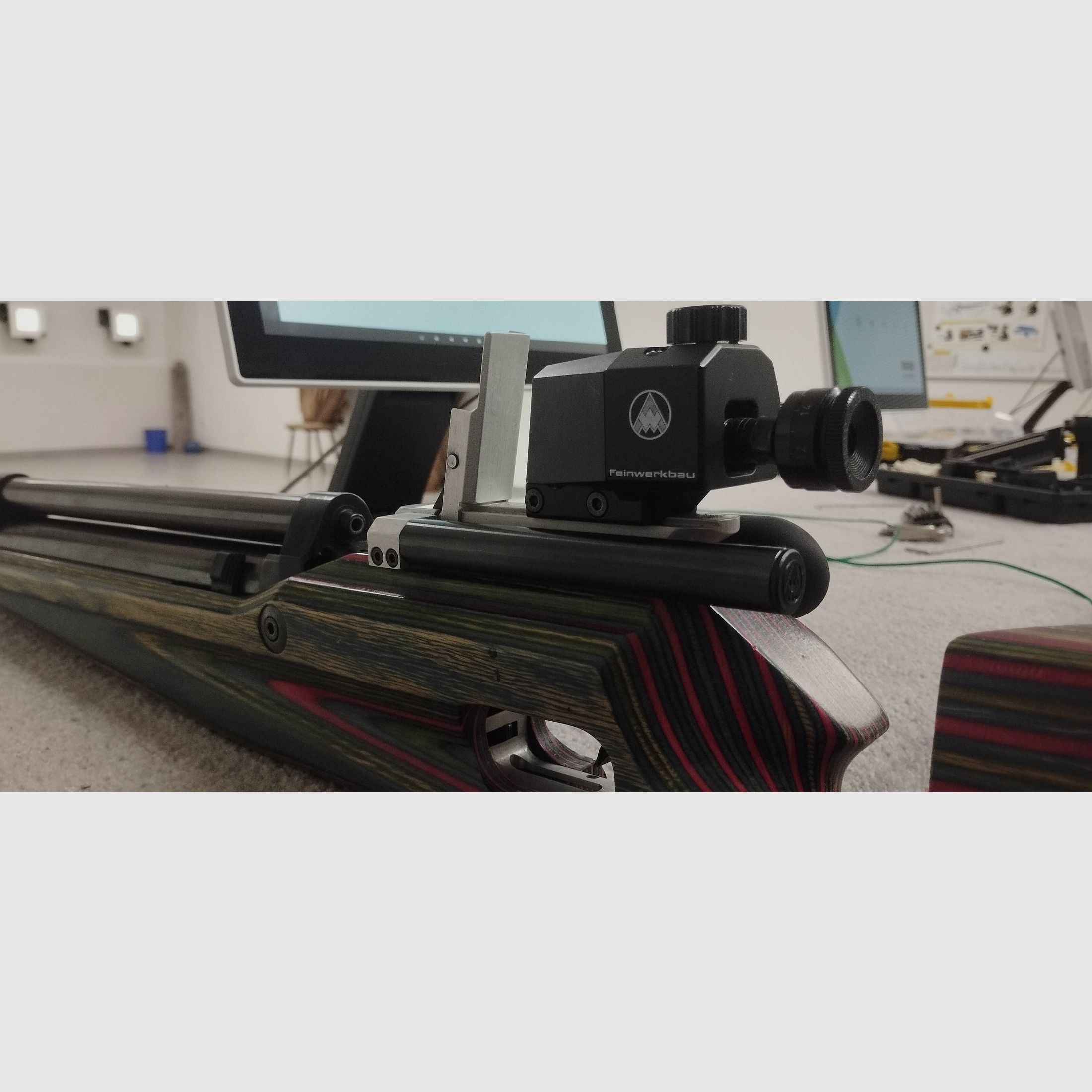 Match Luftgewehr Feinwerkbau 603 Buntschaft Sonderedition rechts 