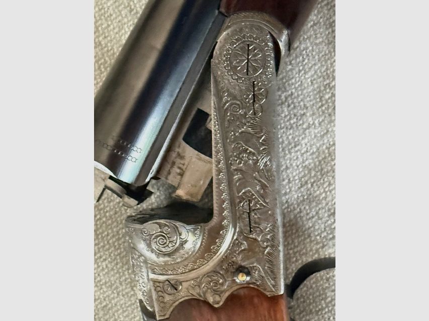 Double shotgun, Michuel Larranaga - Spain, caliber: 16/70 with engraving on lock plates