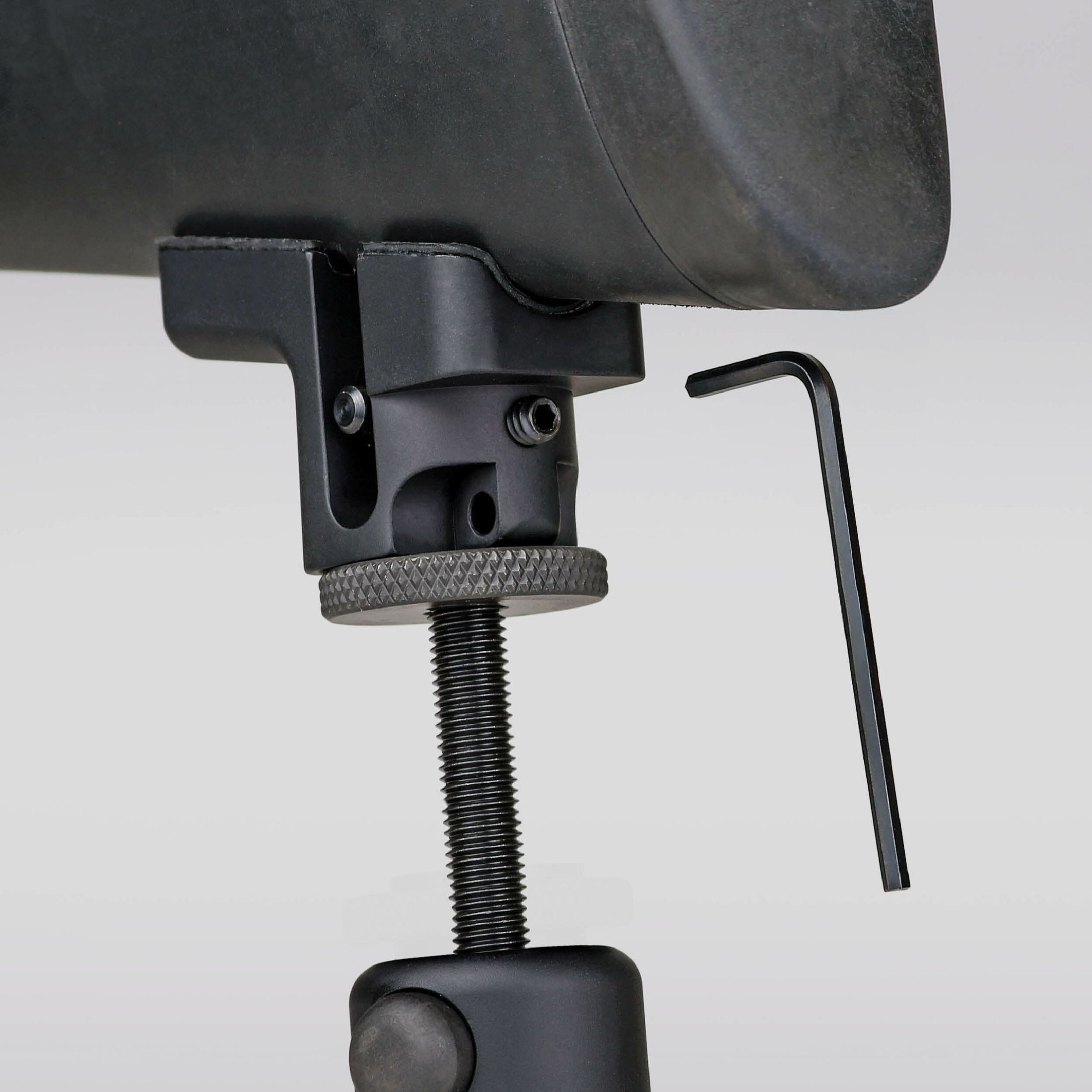 Atlas Bipod, Accu-Shot BT01-QK, BT Monopod Standard-Height Accu-Shot Sling Stud, für Riemenbügelöse