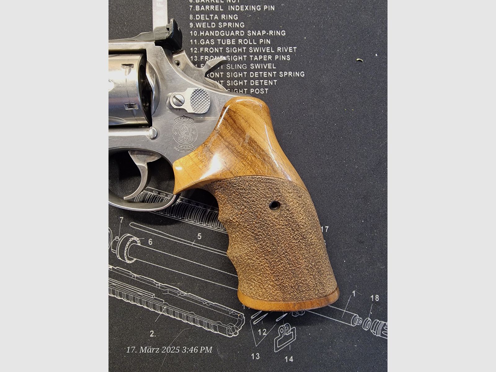 Nill-Griff, S&W K/L-Rahmen