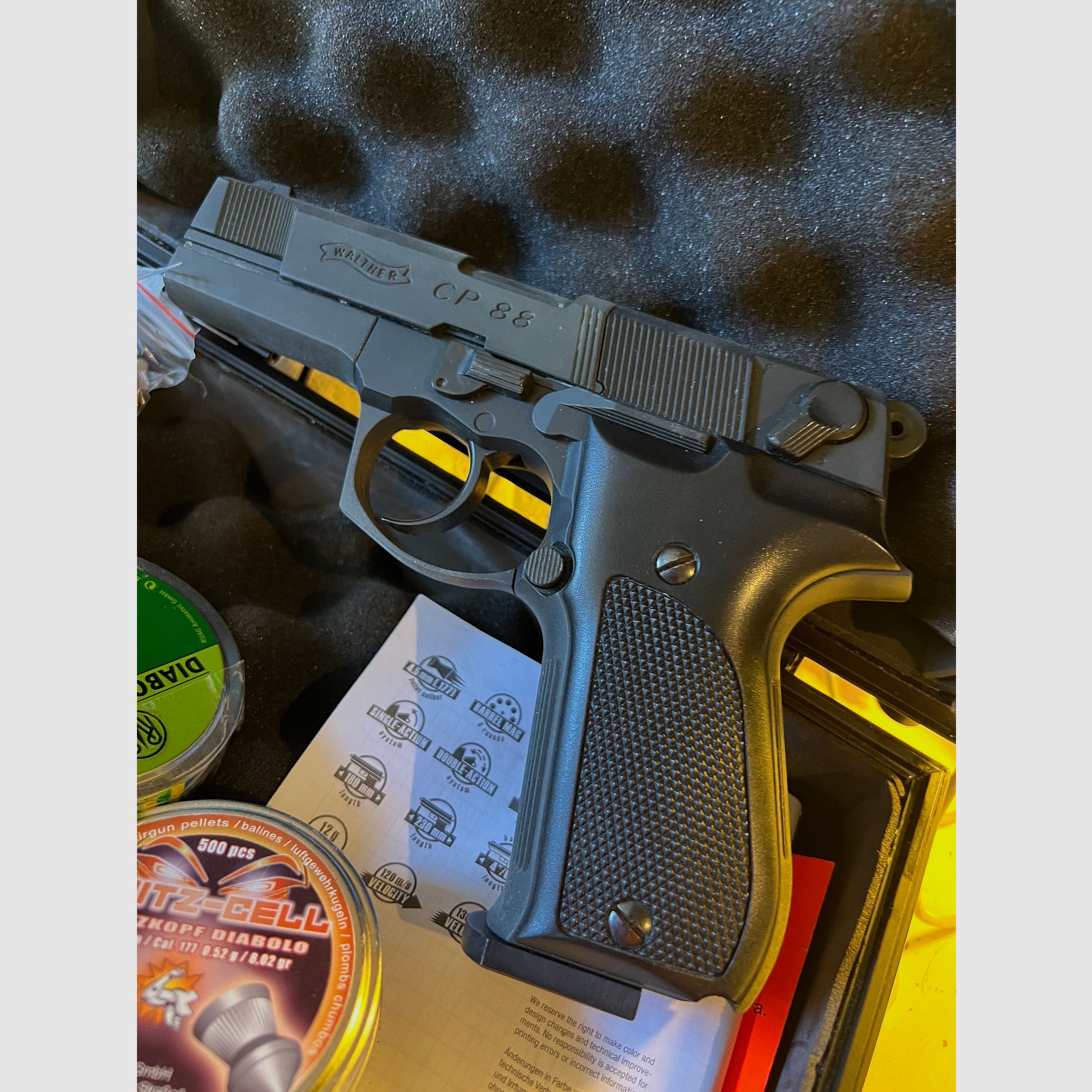 WALTHER CP88 4,5 mm (.177) Diabolo, CO₂, < 4,0 J Als nieuw inclusief koffer en accessoires