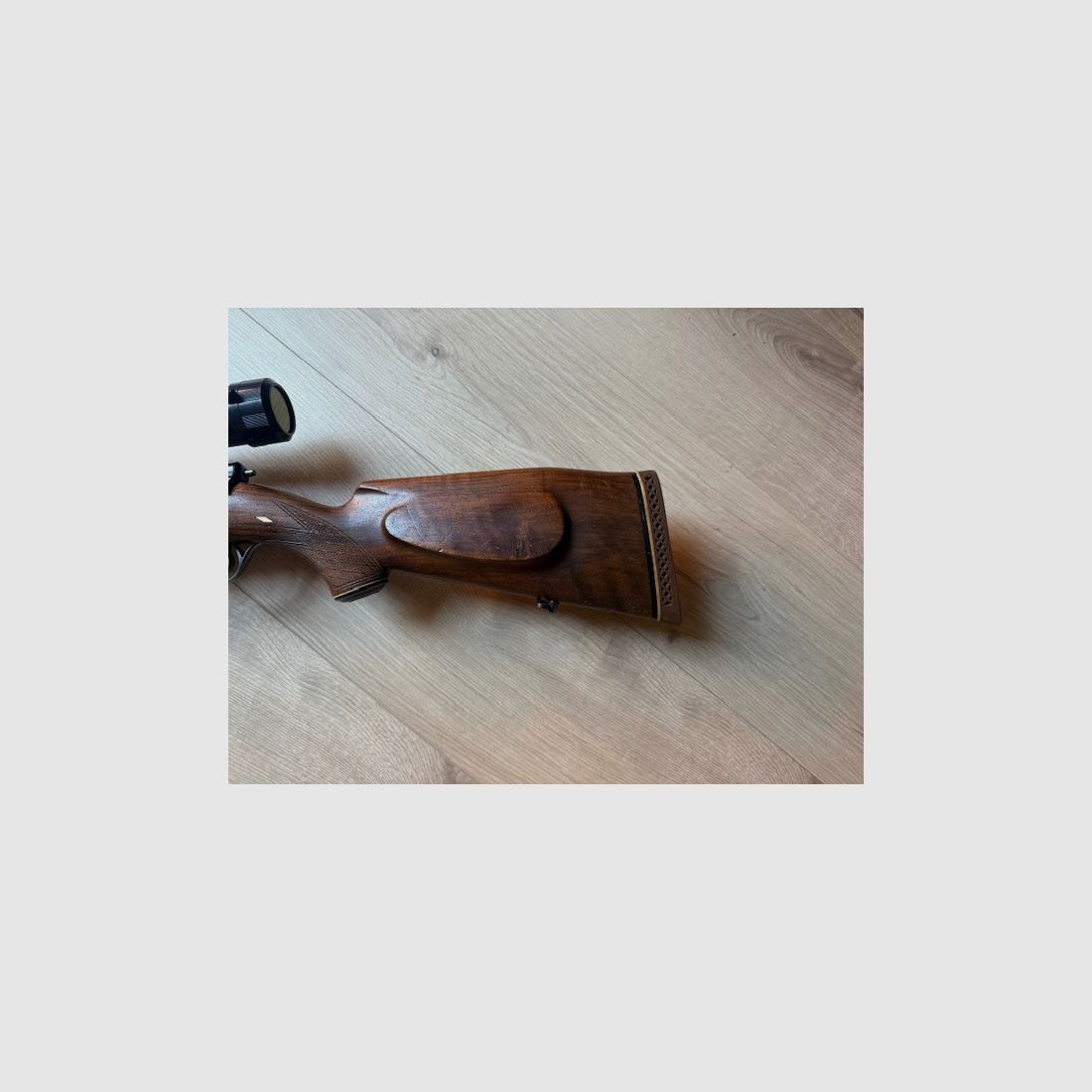 Anschütz Repetierstutzen 222 Remington mit AKAH 2,5-12x56 4LP