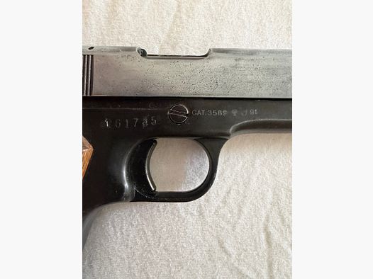 ME 800 GENERAL (disparo de advertencia)