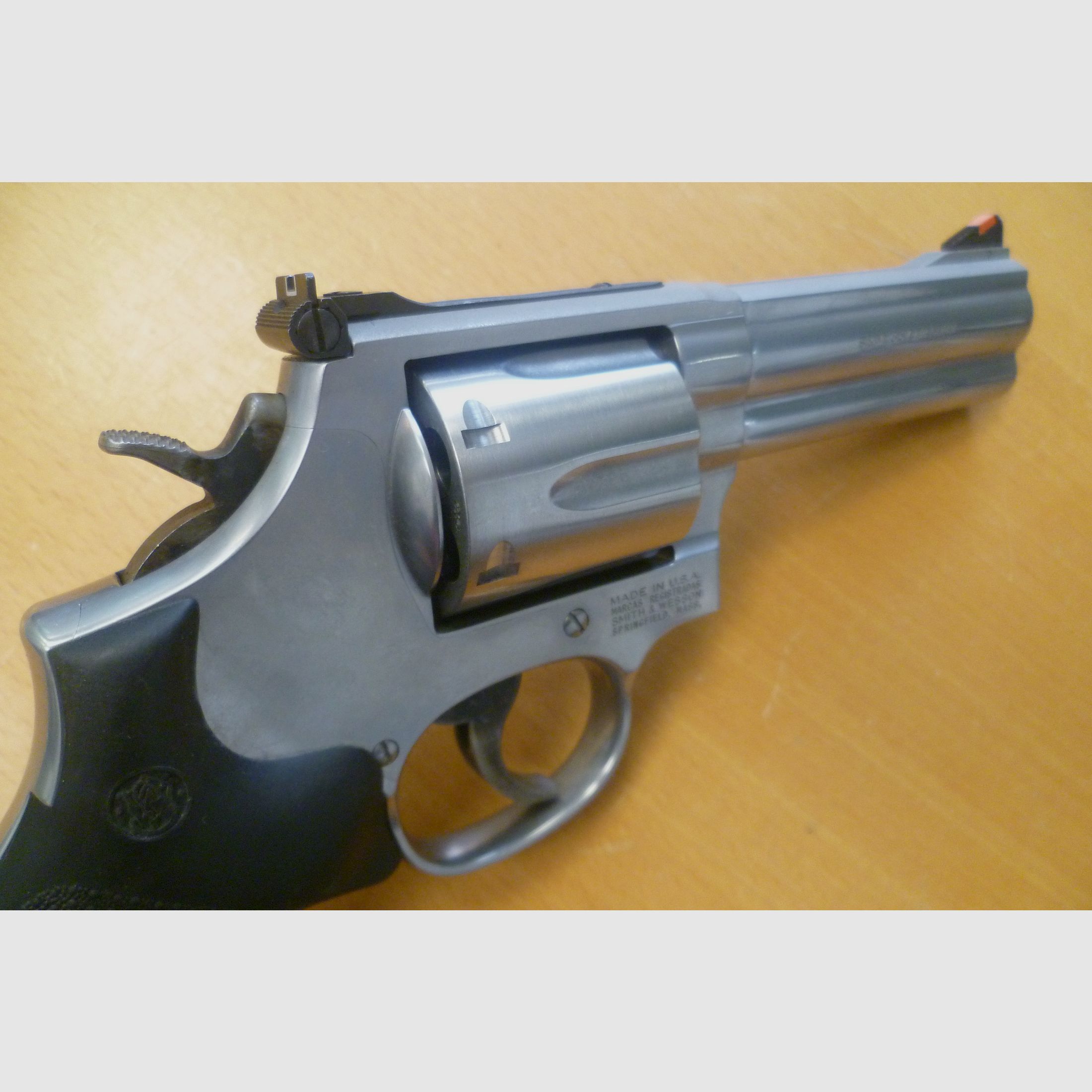 Revolver Smith & Wesson 686-5 .357 Magnum