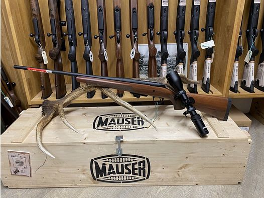 Winchester XPR Sporter, con AKAH 2,5-10x50