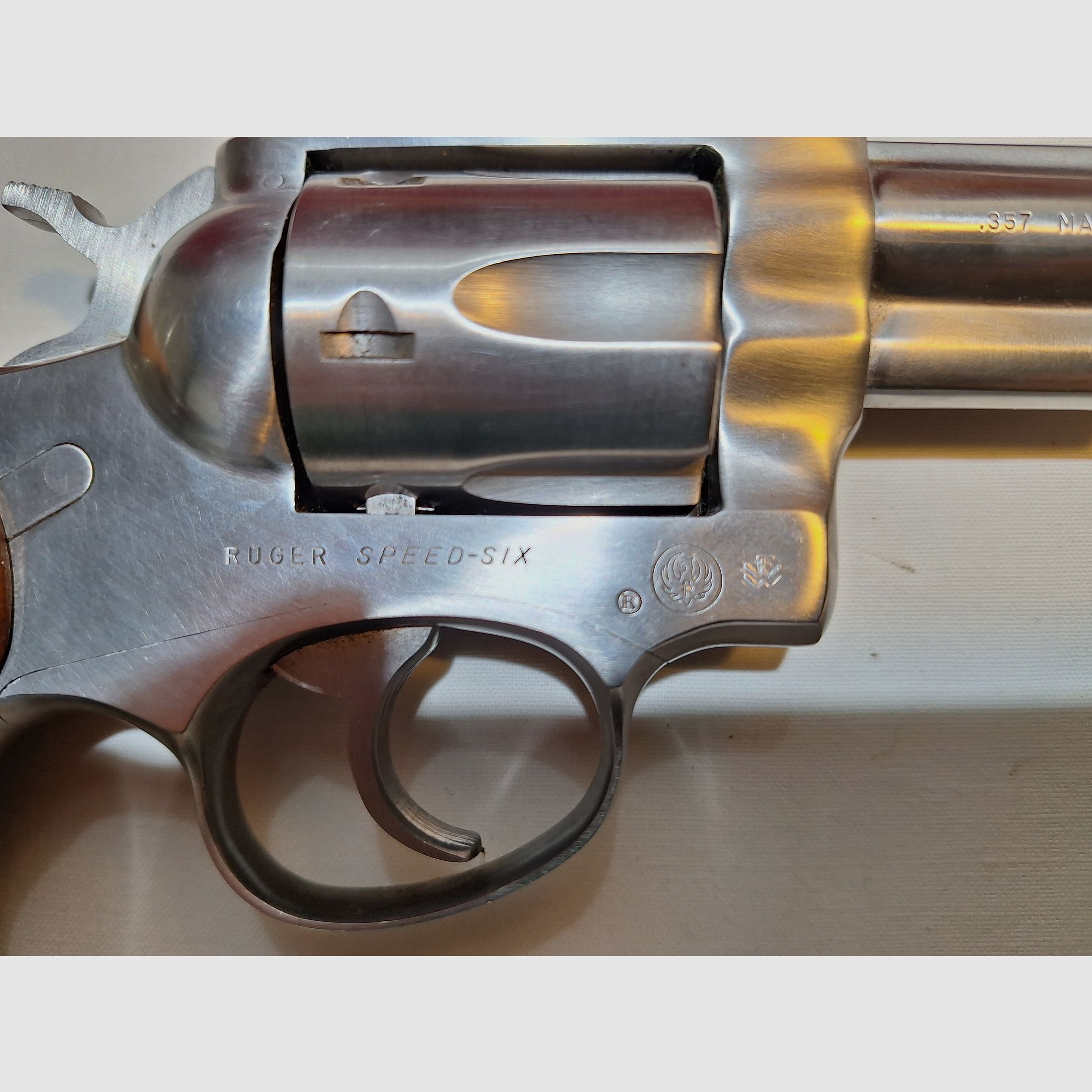 Ruger, stainless steel revolver