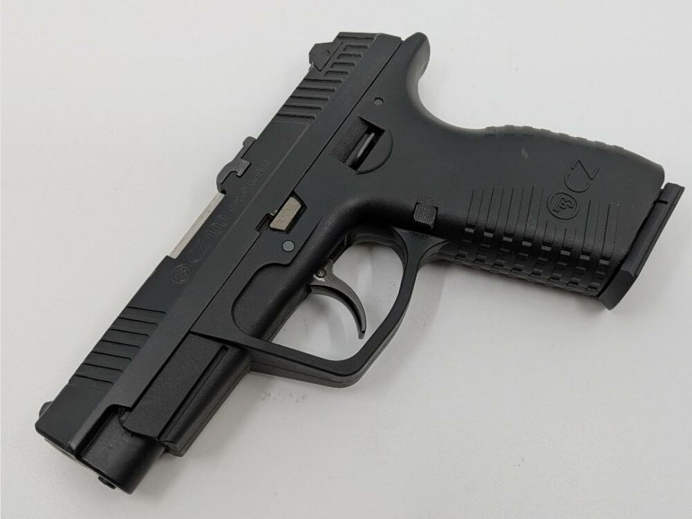 CZ CZ100