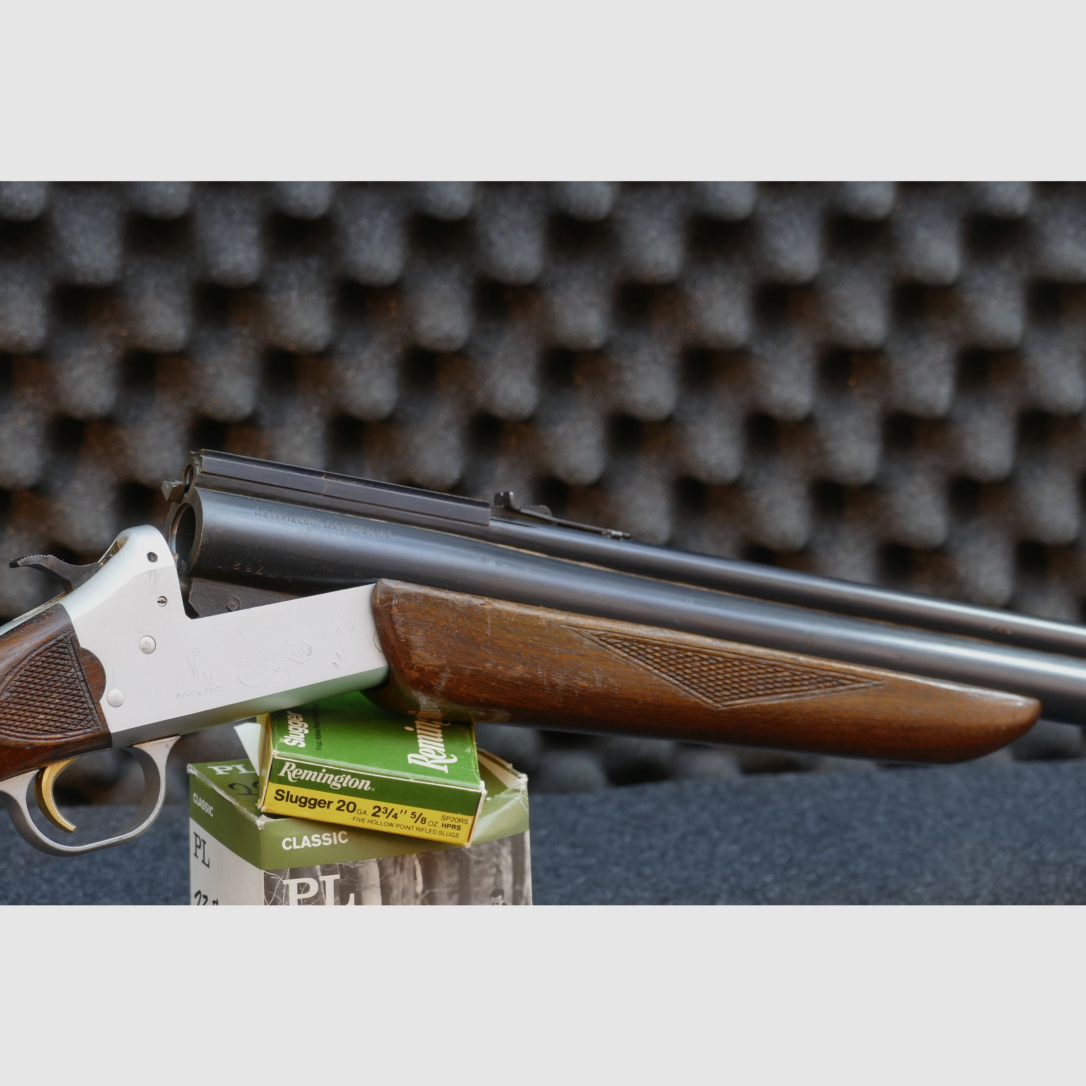 Savage Model 24 DL — Kombi‑Bockbüchsflinte (Gewehr über Schrotflinte), Kaliberkombination .22 WMR / 20/70 inkl. einfacher Optik