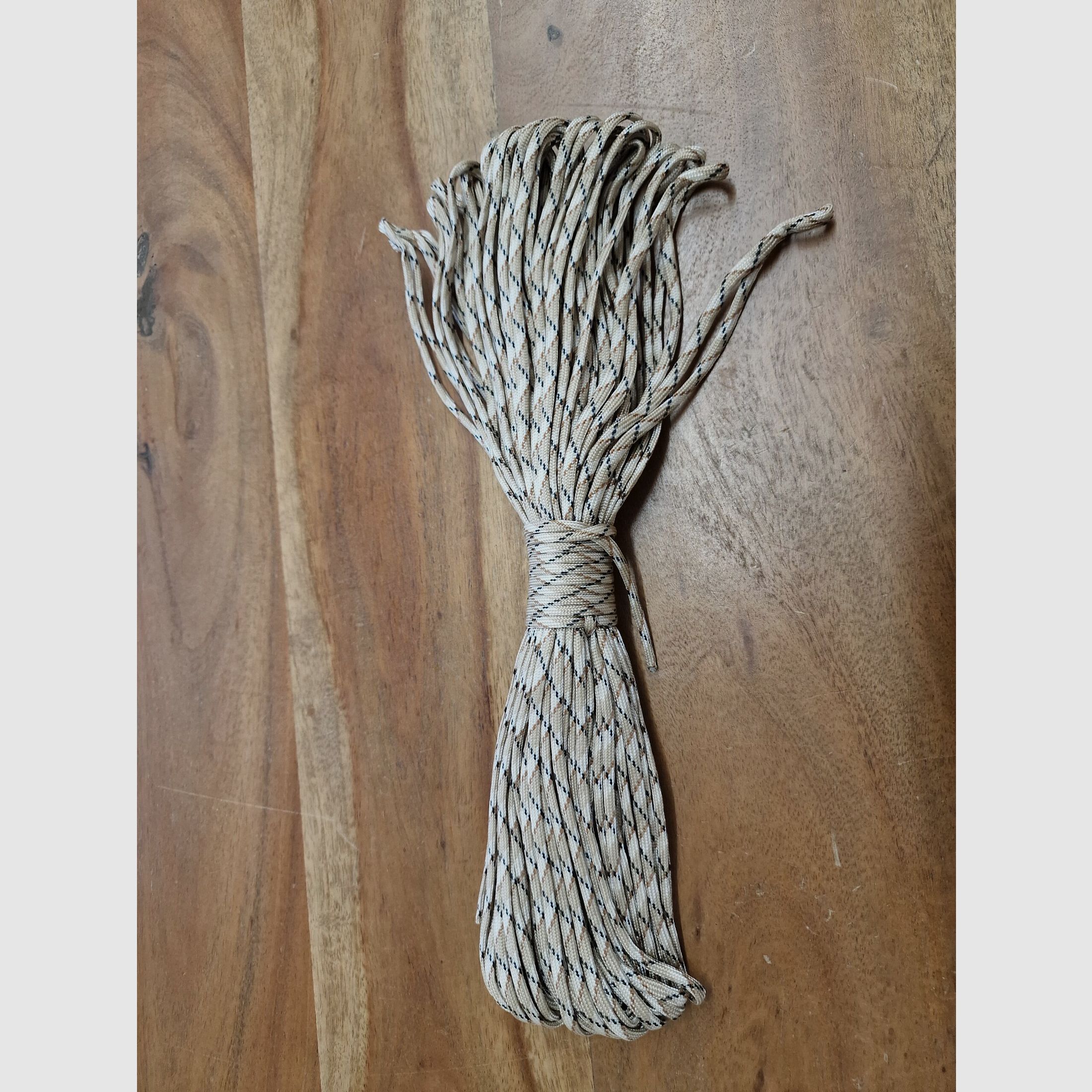 Paracord / 30m / Sand Camo, Bild 1 von 2