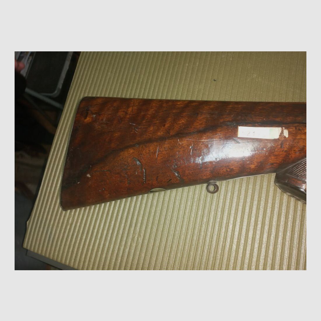 R. Hughes & Son's, Londres +Birmingham Cape - Pistola