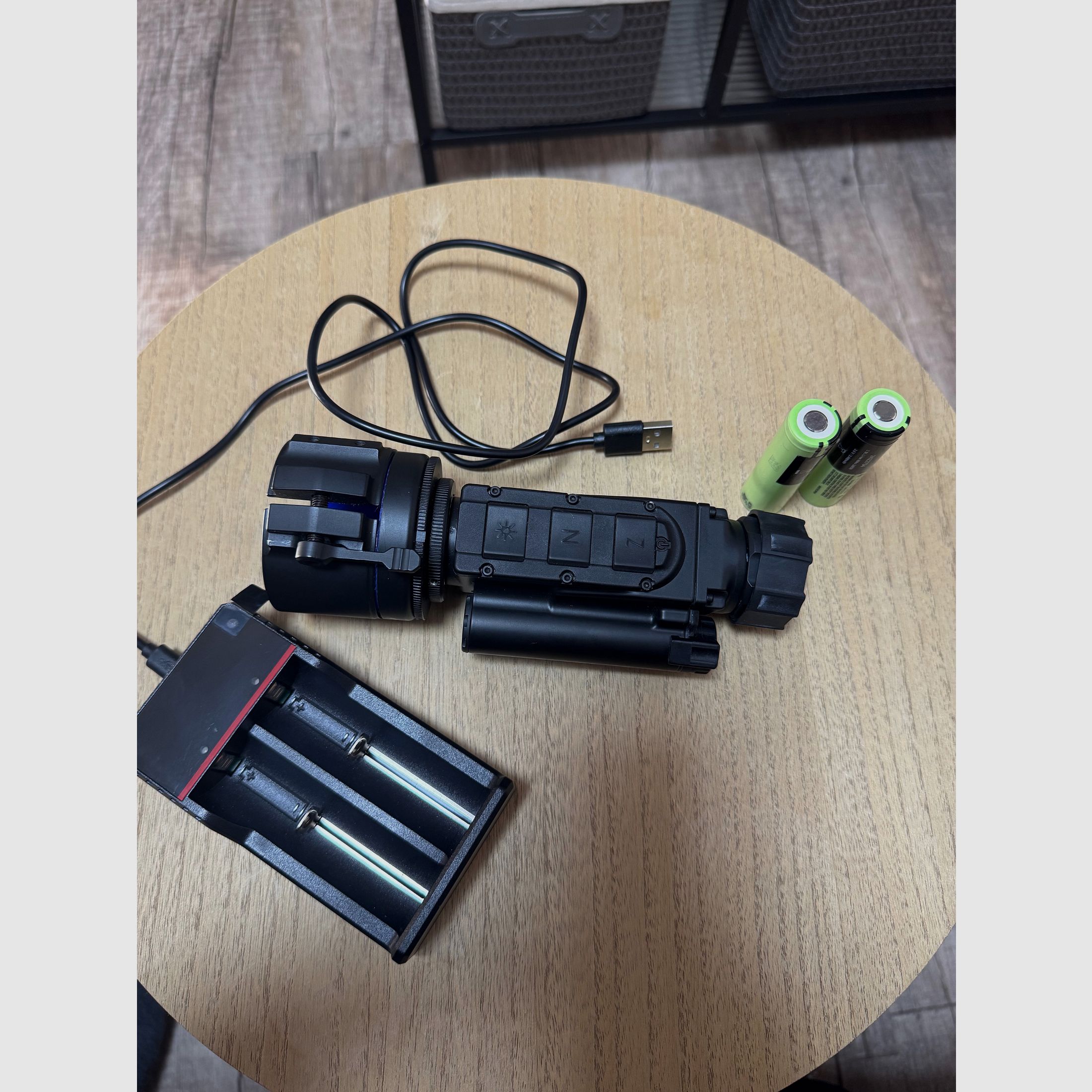 Nitehog Viper appareil de vision thermique WBK dispositif d'appoint – comme neuf, à peine utilisé