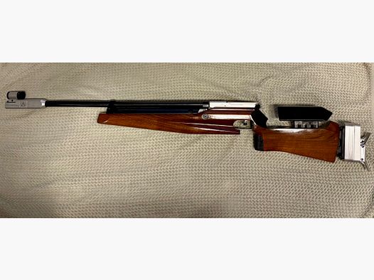 Feinwerkbau Model 602 – GERESERVEERD