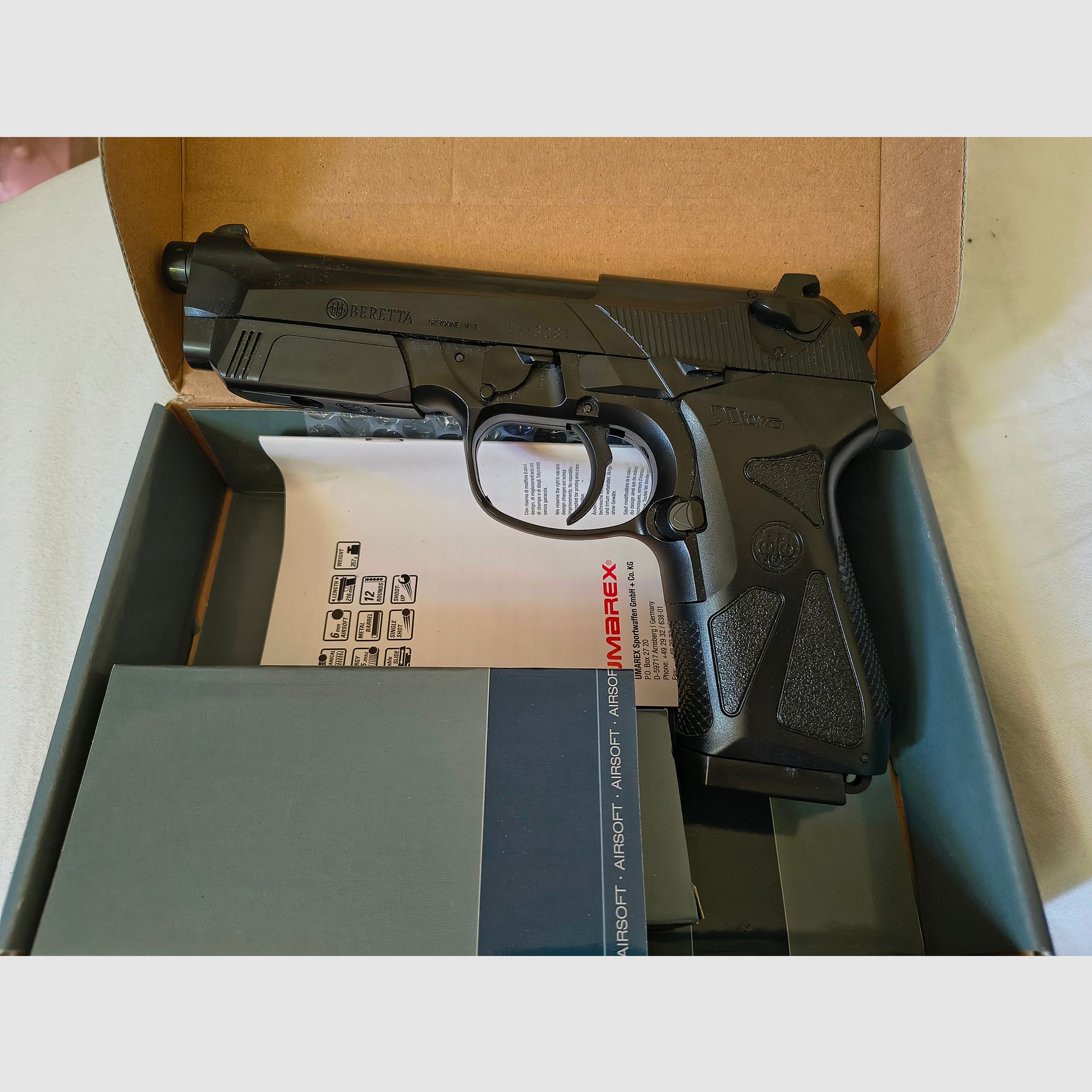 Umarex Beretta 90two Airsoft Pistole (Preis VB)
