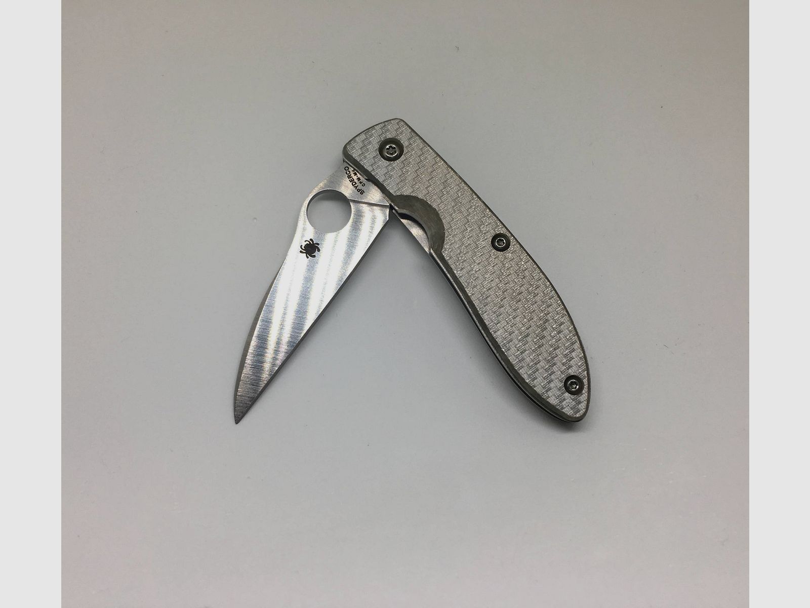 SPYDERCO – GAYLE BRADLEY AIR WEISS, Bild 4 von 4
