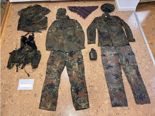 Airsoft-Ausrüstung zu verkaufen – Komplettes Set für Anfänger mit Zubehör in Bundeswehr Optik / Flecktarn