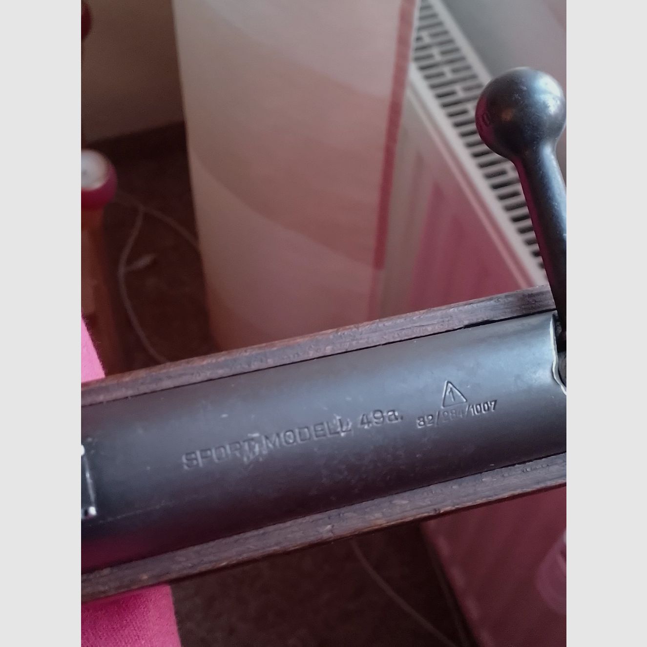 Luftgewehre 1x Haenel Sport Model 49a Cal. 4,4 und 1x  Umarex Podium CO2 Rifle Cal. 4,5