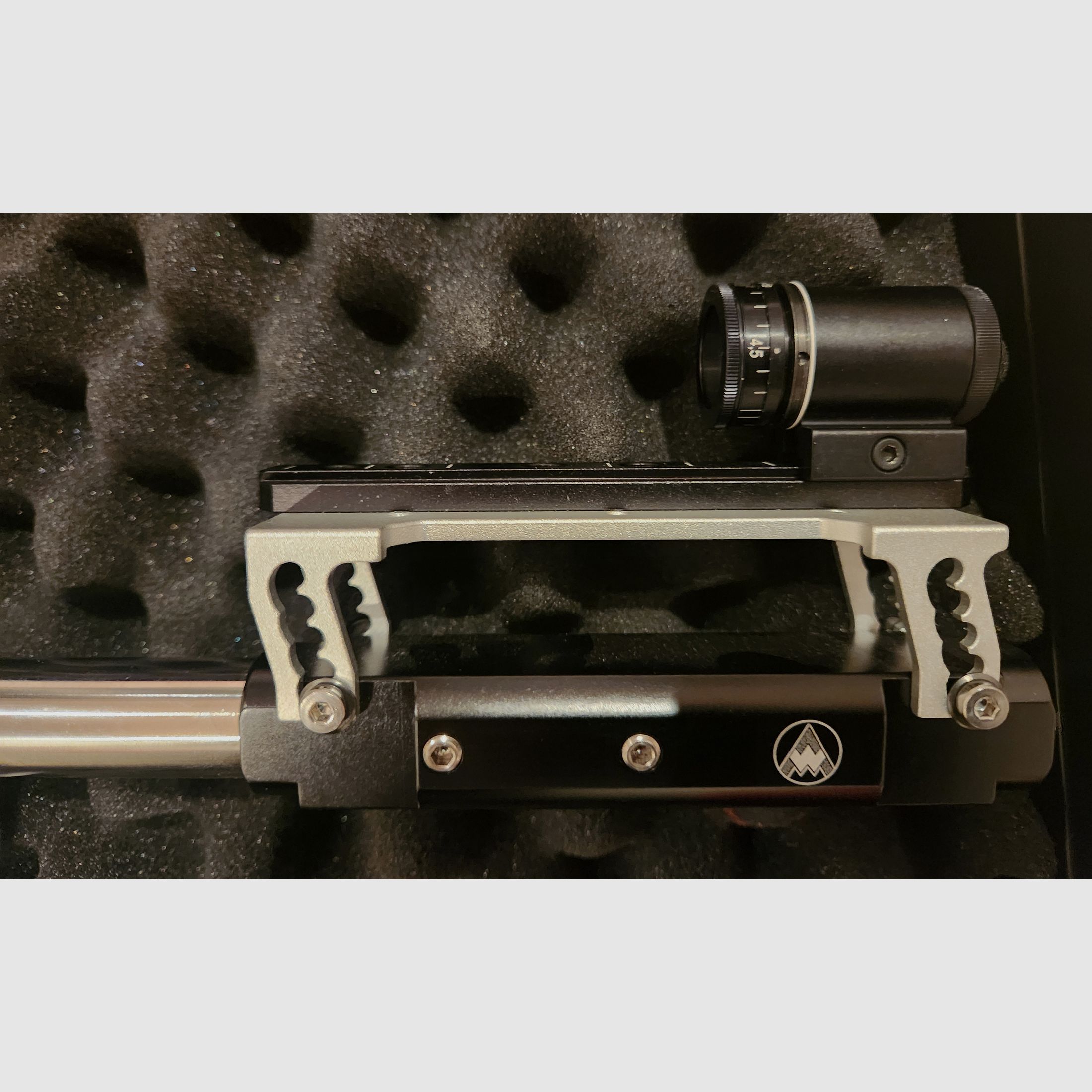 Fine work construction 800 X Alu