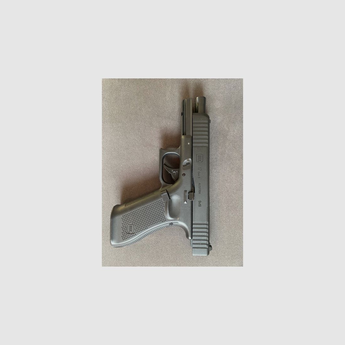 Glock 17 Gen 5 und Zubehör
