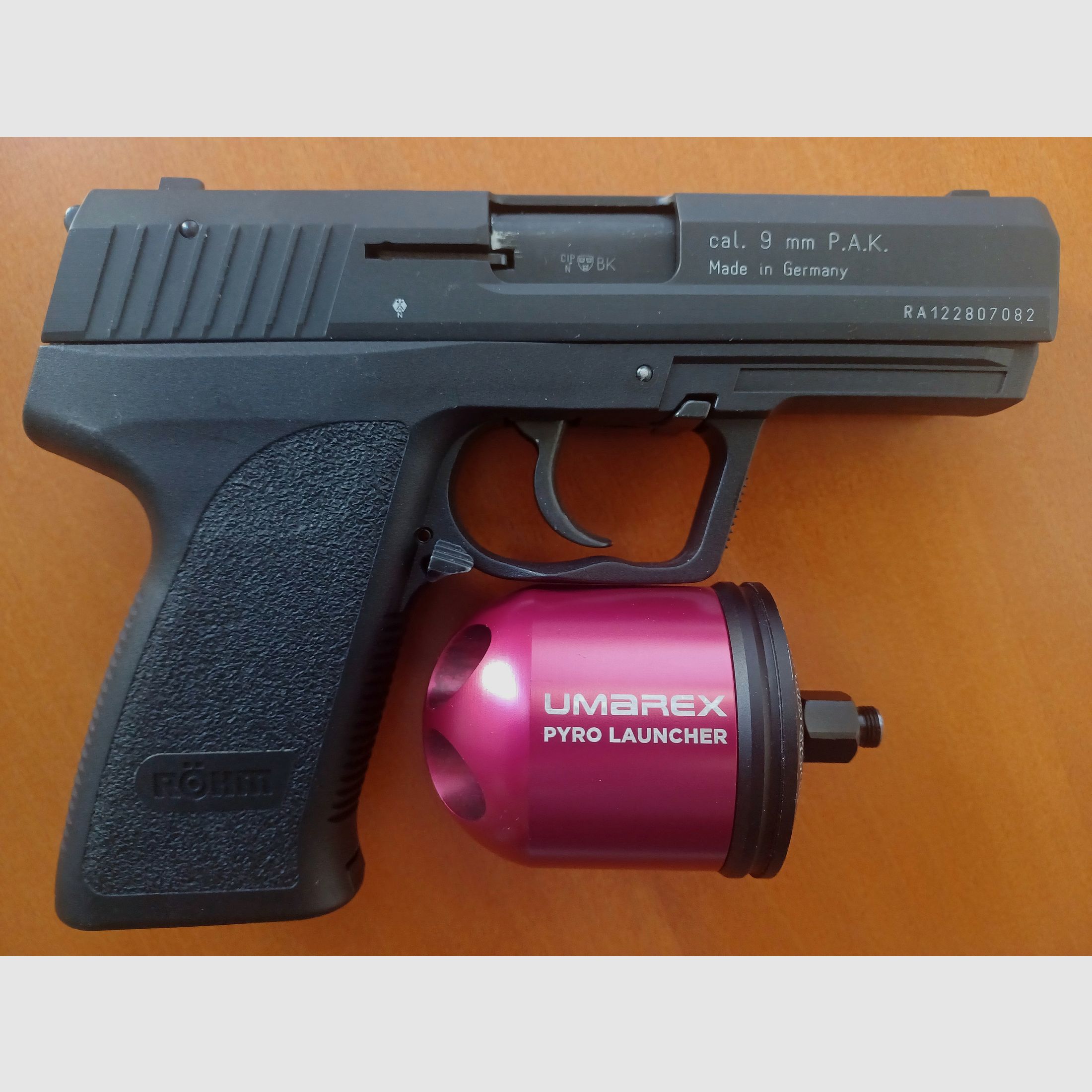 RÖHM RG96 cal. 9mm P.A.K., image 2 of 3
