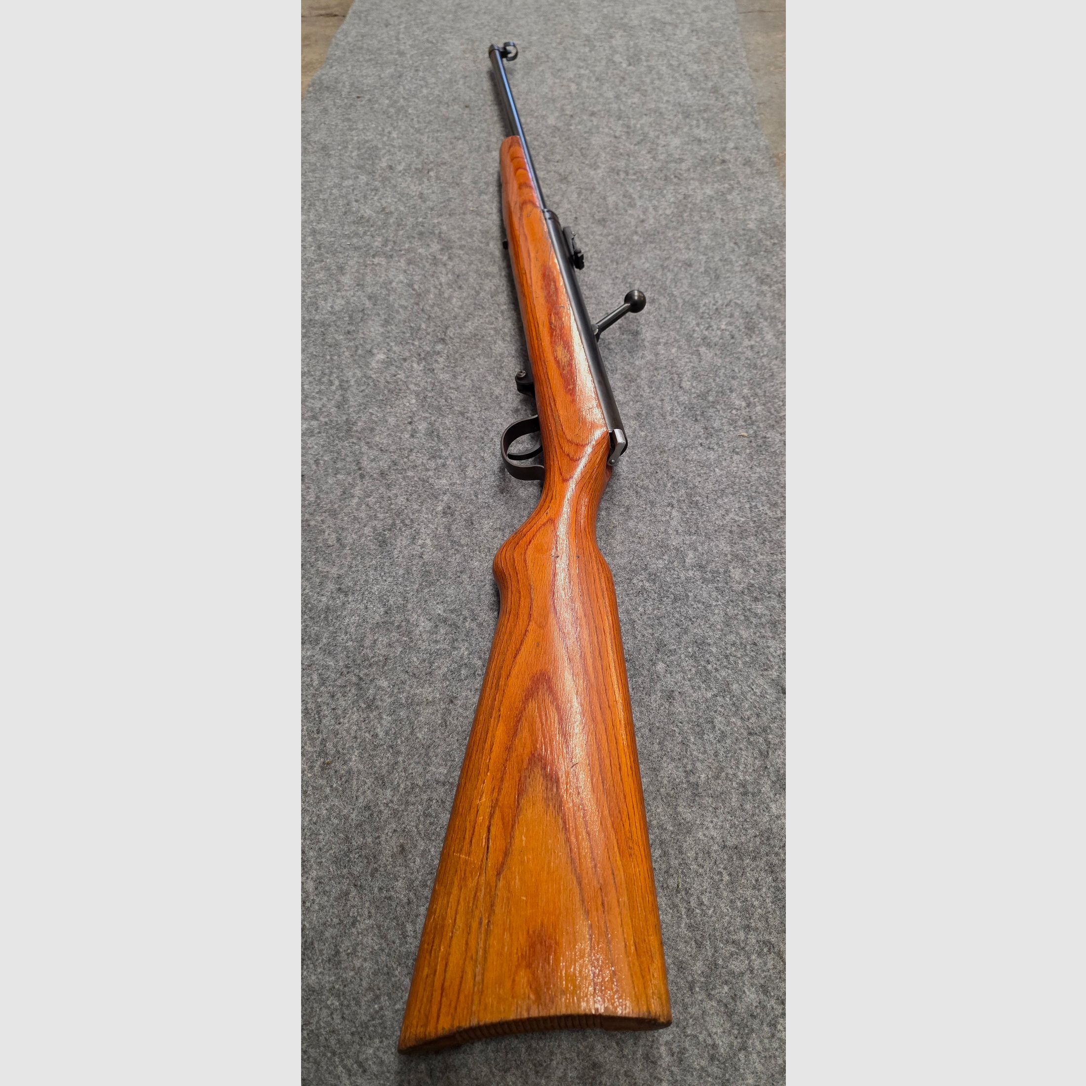 Haenel Mod. 49a Q1 quality with laminated wood stock from 1962 in very nice condition repeater no 310