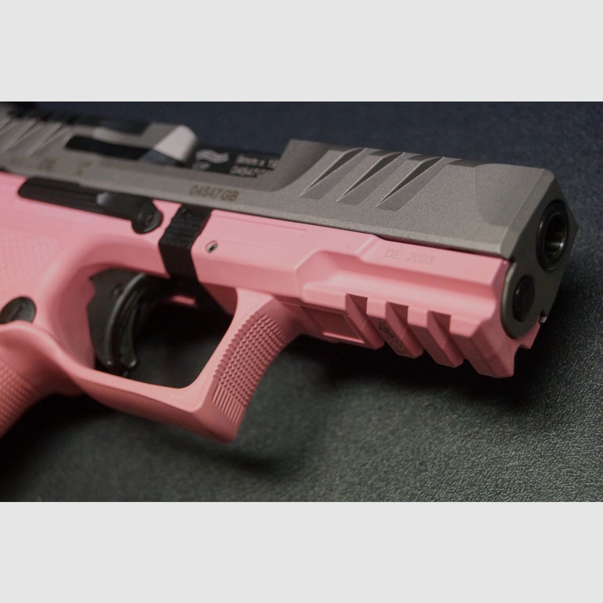 Walther PDP F-Series Bright Pink Stainless 4″, Bild 4 von 7