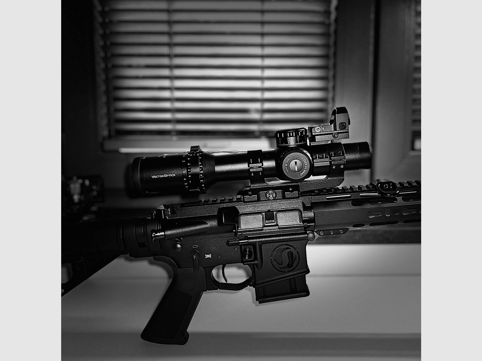 Schmeisser AR15 Dynamic, 14,5 pollici in calibro .223 incluso ZF, RD, SD, ecc.