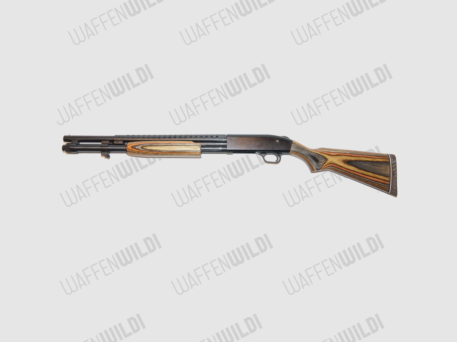 Mossberg 590 Pump-Action