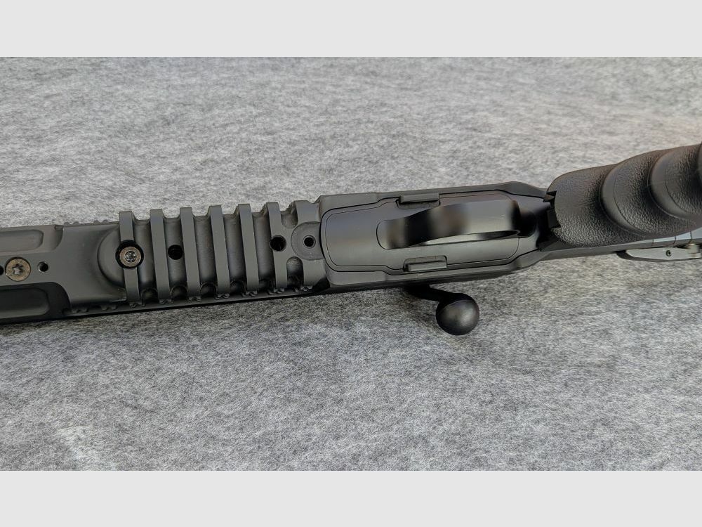 Blaser R8 mit GRS Ragnarok Chassis
