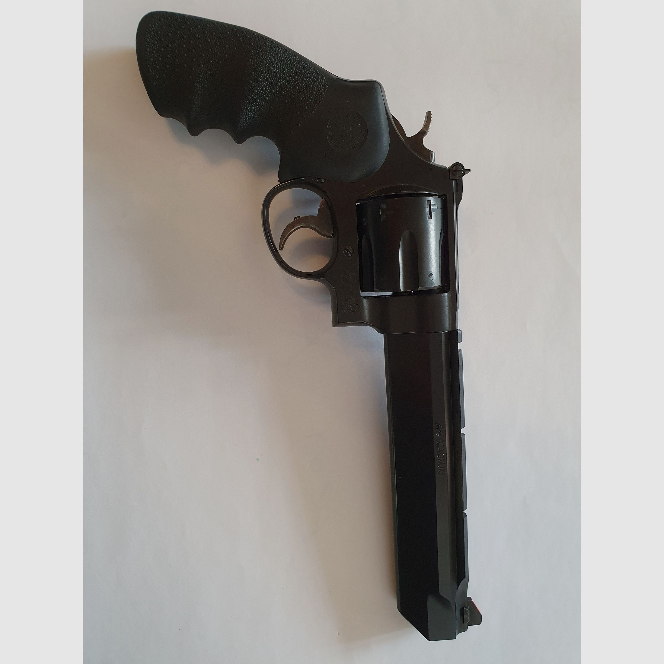 Smith & Wesson 629 Stealth Hunter Performance Center