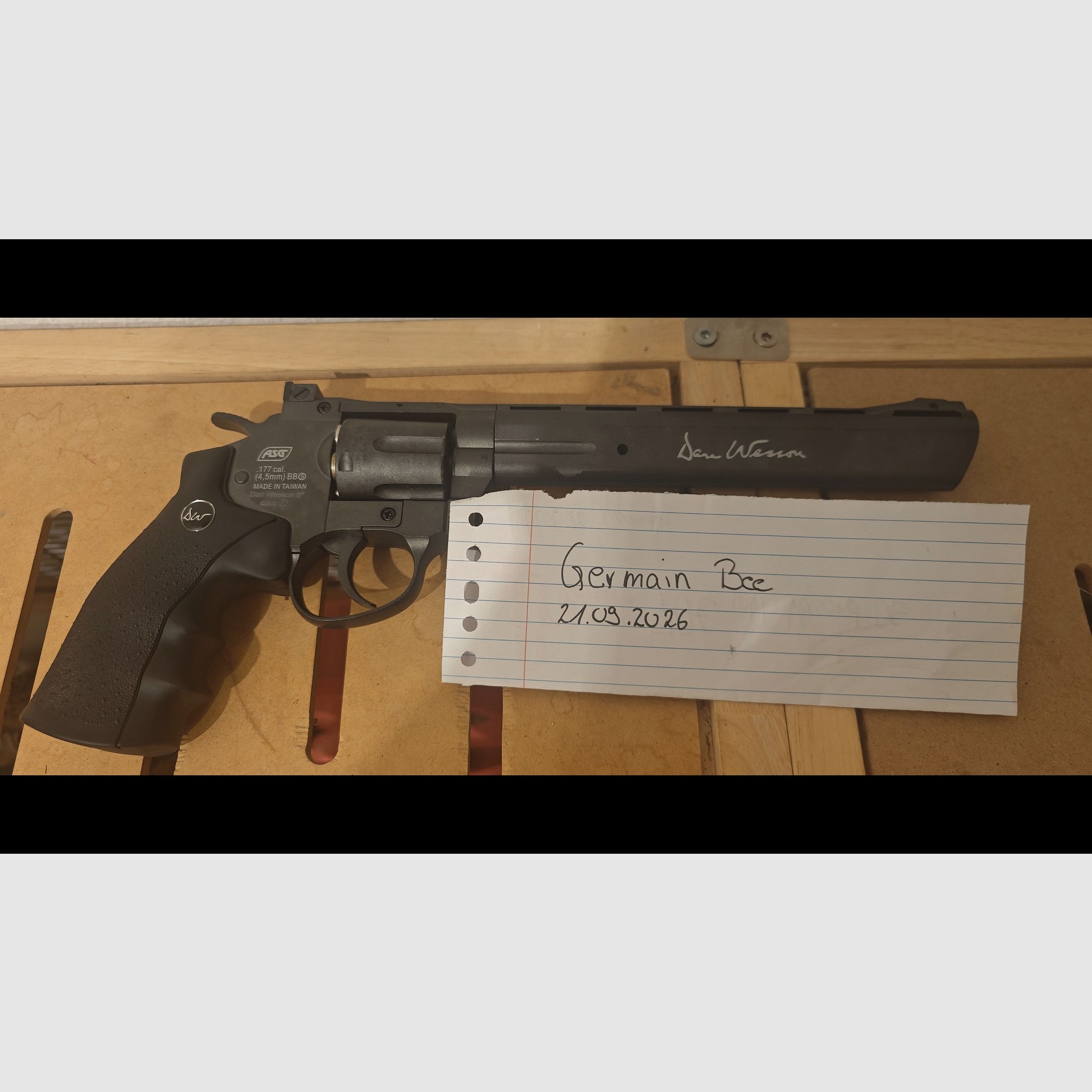 Dan Wesson 8Zoll Revolver 4,5mm , Bild 1 von 4