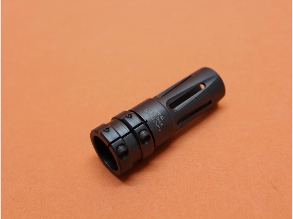 Steger Steyr Mannlicher AUG-Z: Supresor de llama Steger con sujeción de abrazadera para cañón Ø 19,8mm, acero azulado