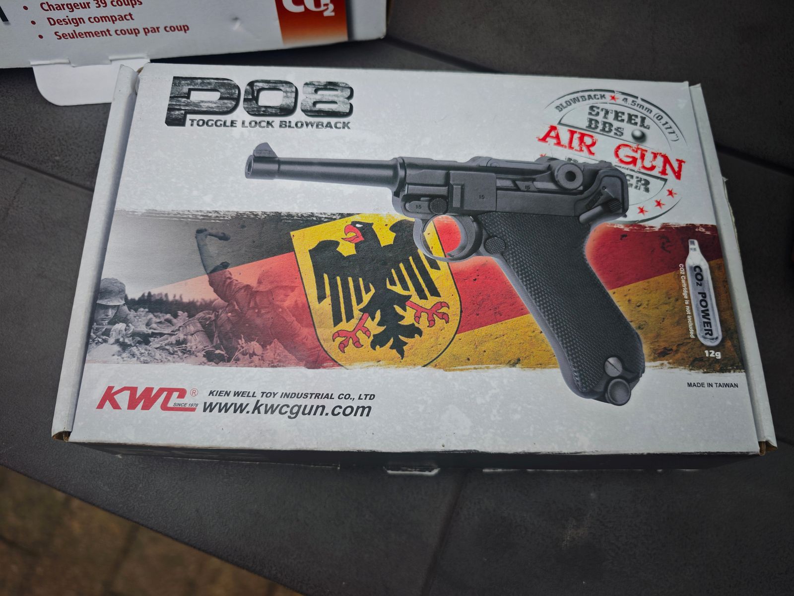 KWC P08 CO2-luchtpistool Kal. 4,5 mm