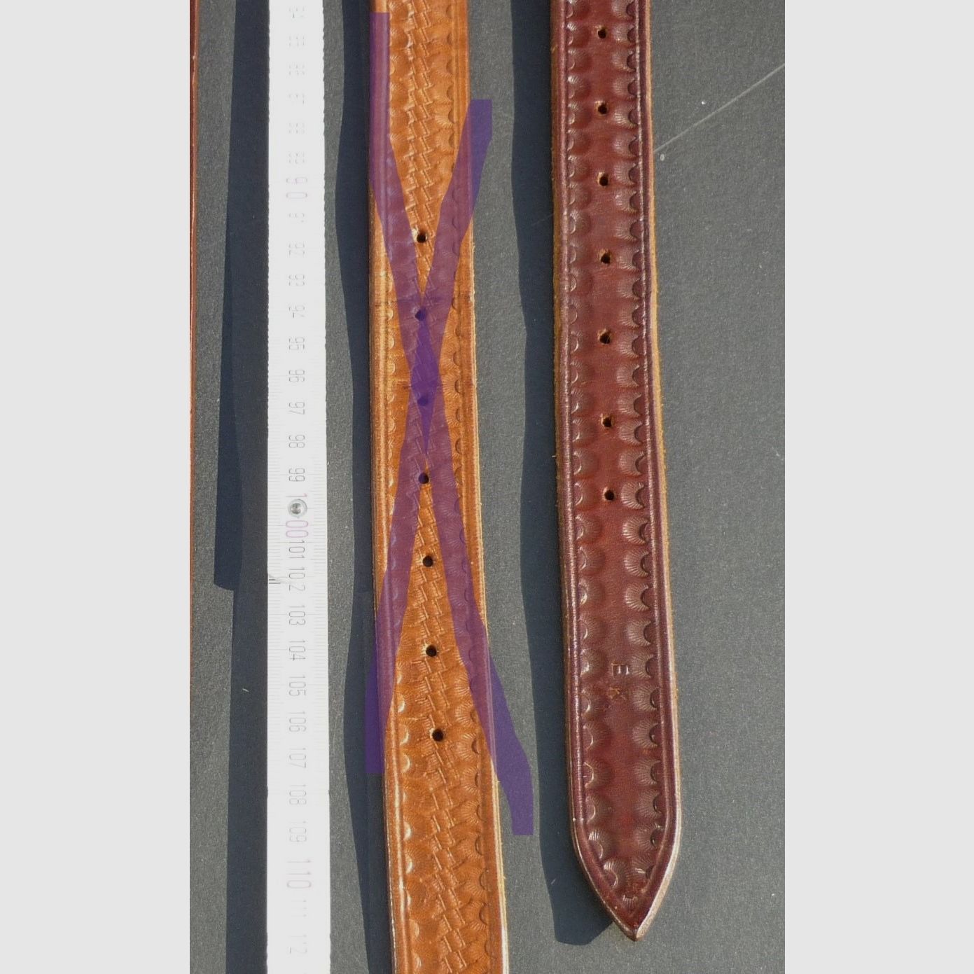 HKDesign Art. No. 010 Belt - 30 mm wide with edge strike pattern, total length 111 cm, with monogram EK therefore = 2nd choice, image 2 of 5