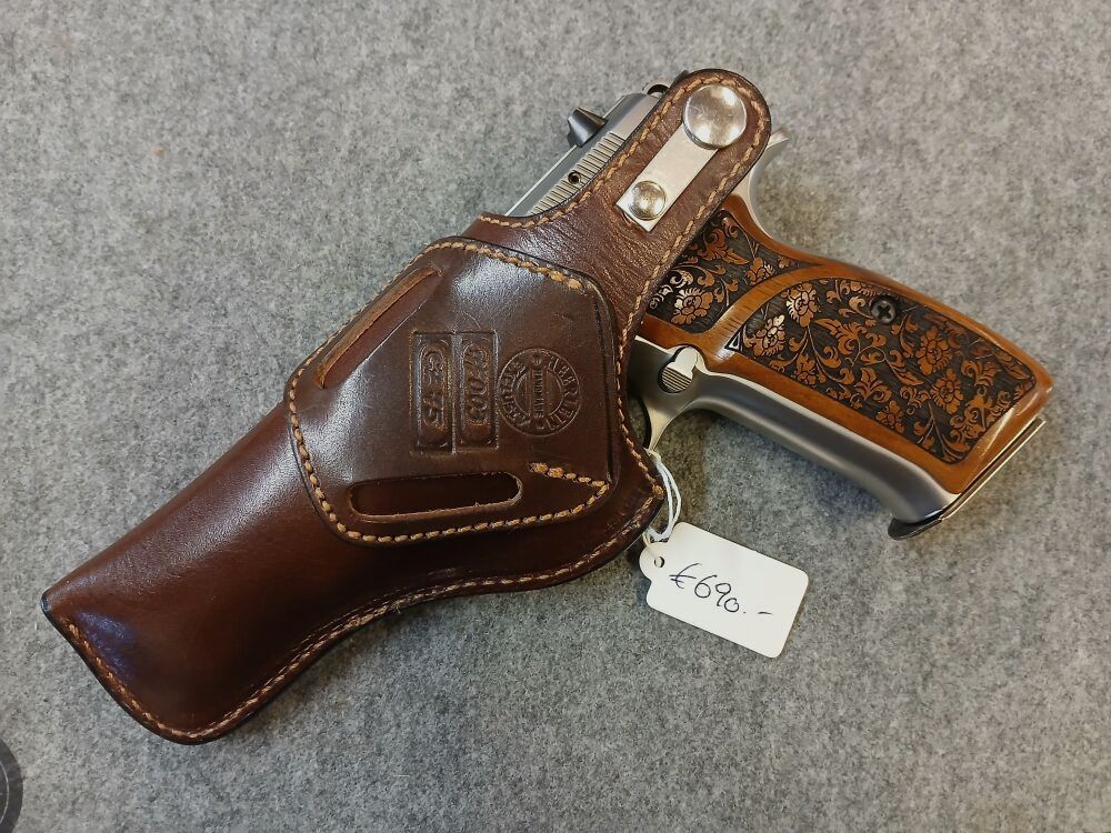 CZ 75 B