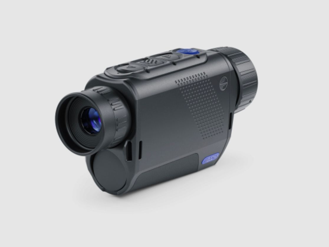 PULSAR thermal imaging device Axion XQ30 Pro 384x288 pixels @ 17 µm NETD <25 mK