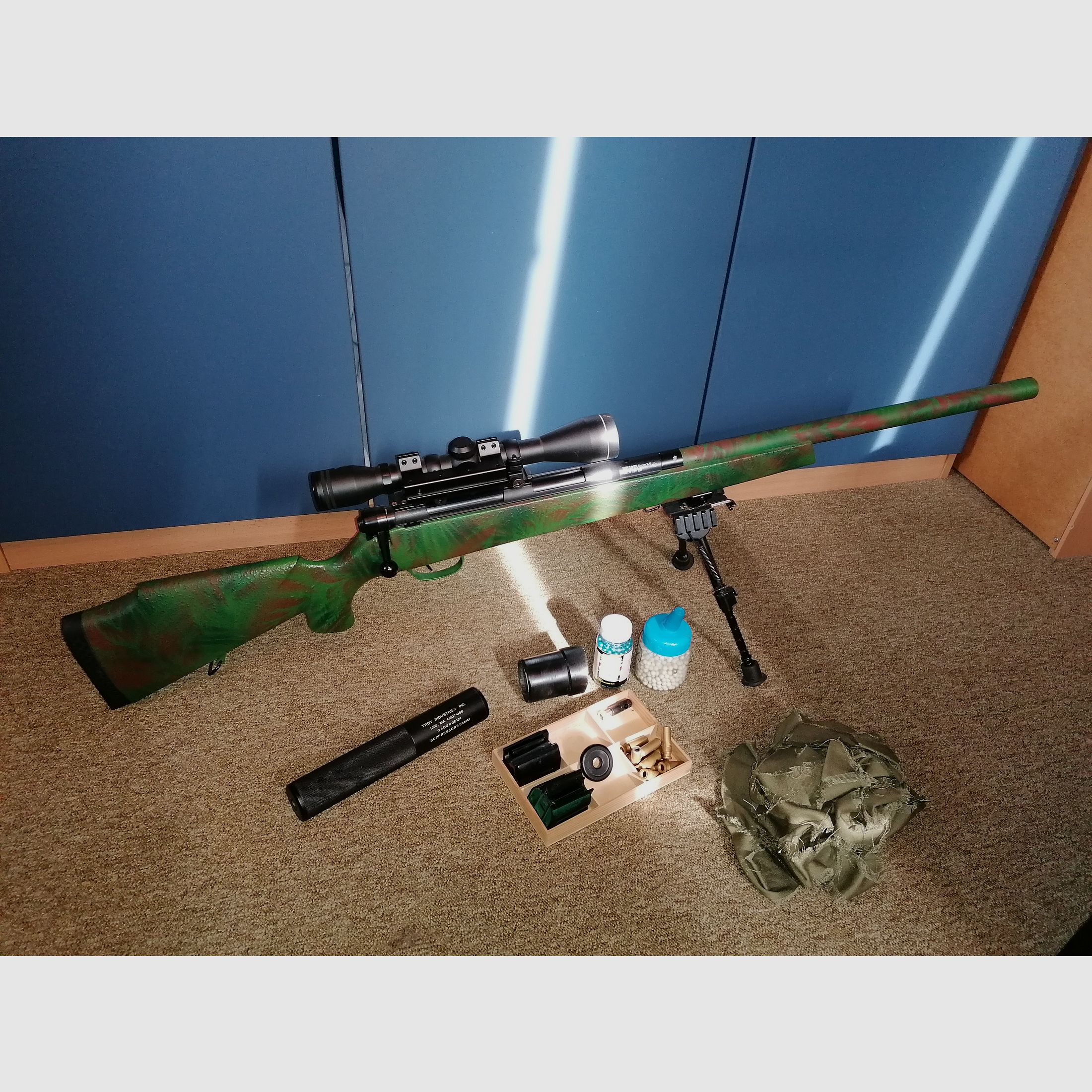 Umarex Super X-9 avec éjection de douille 6mm BB