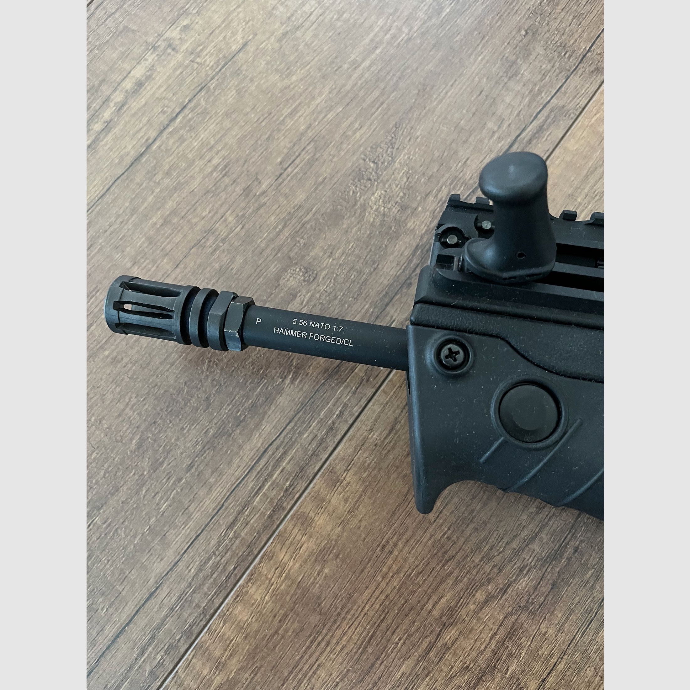 KWA Tavor GBB Airsoft con ottica