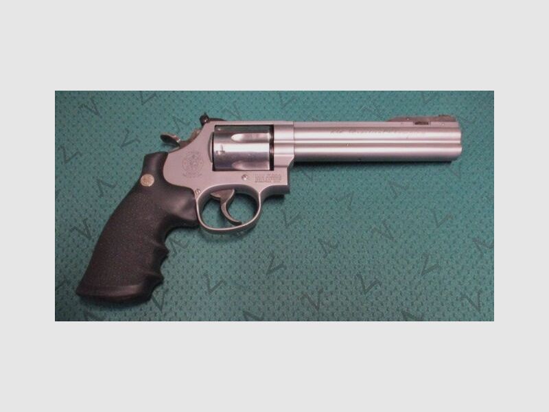 Revolver Smith & Wesson 686 Practical Champion with 4-way adjustable front sight 686PC