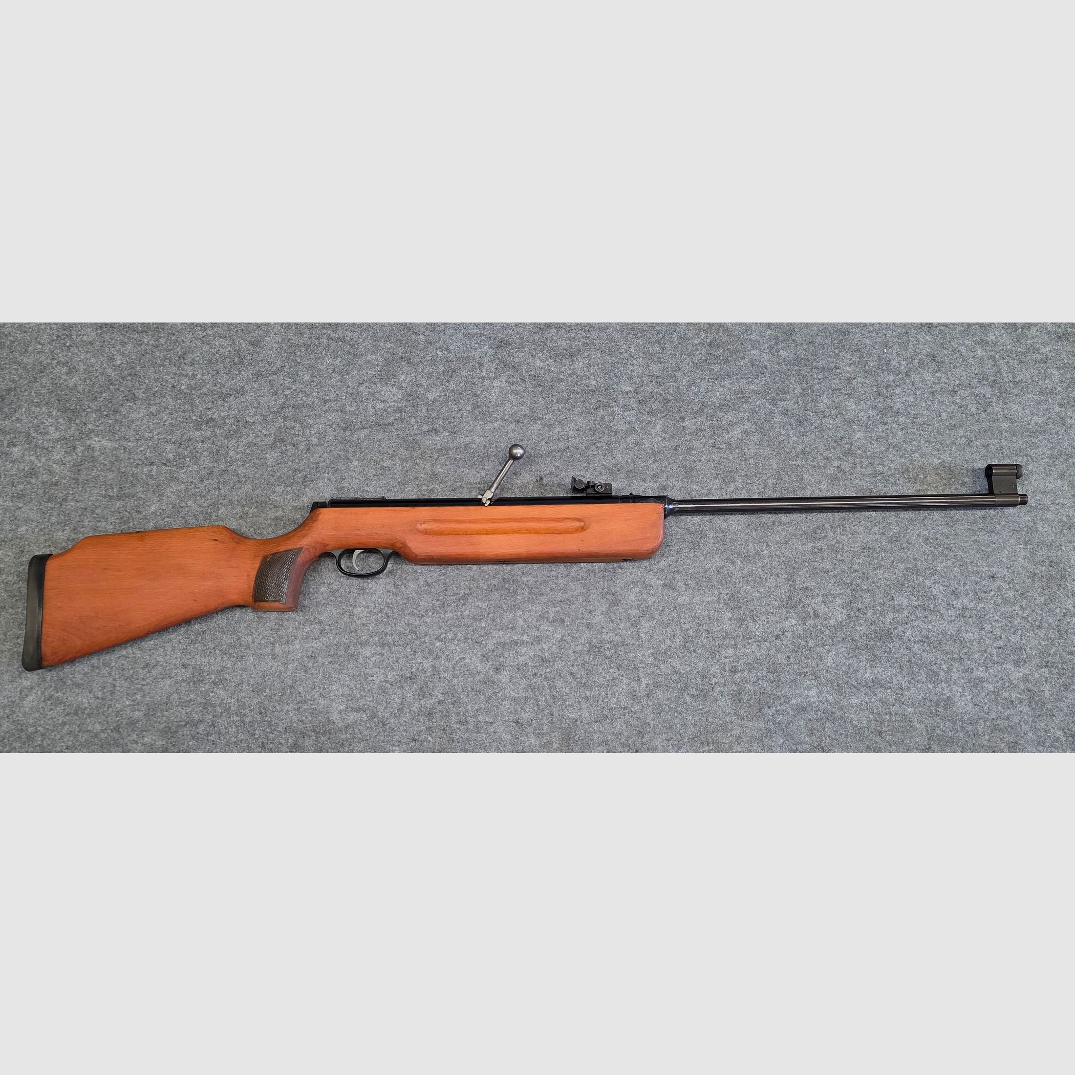Carabina Haenel Mod. 311 con scatto fine e mira a diottra - caricatore cal. 4,5mm Diabolo