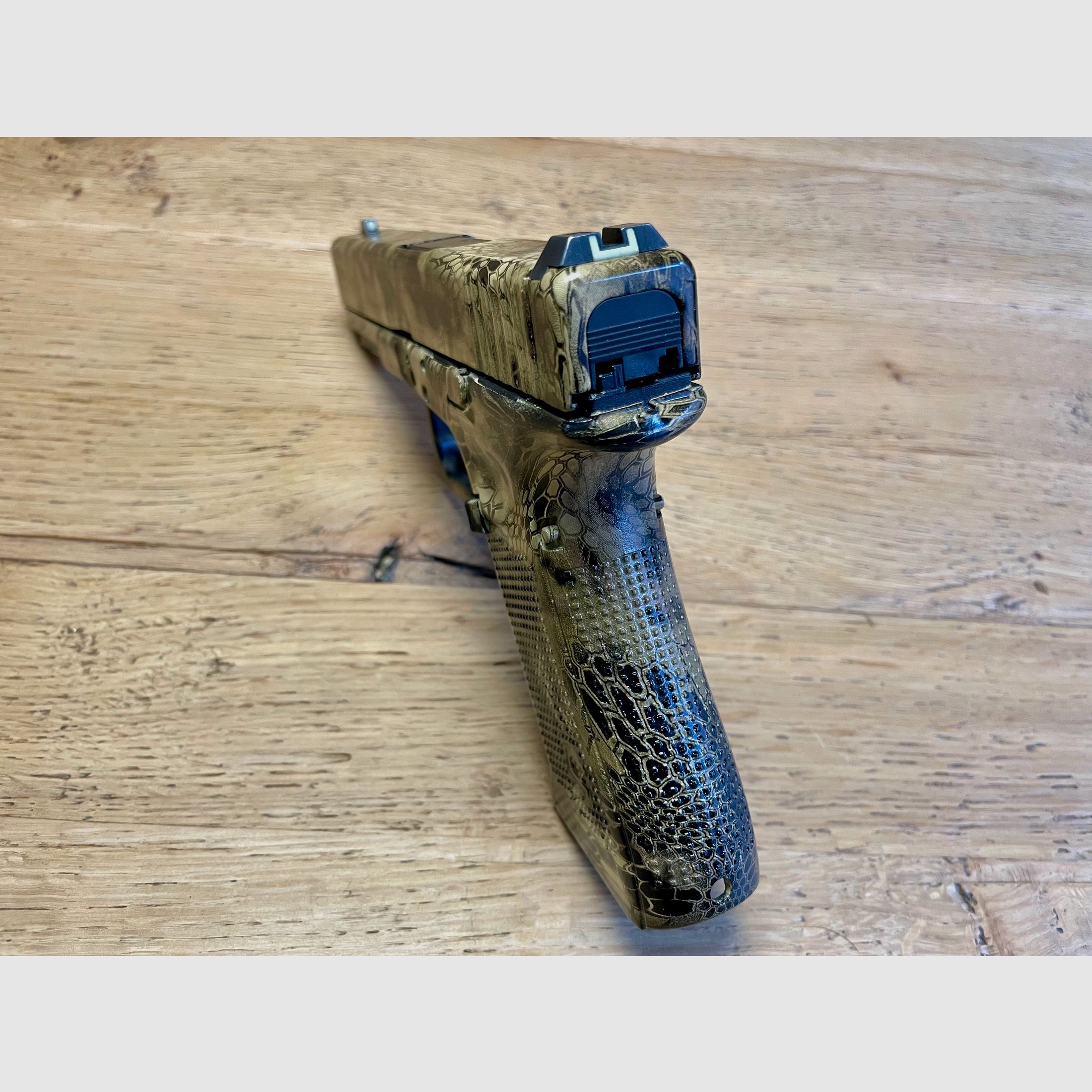 Customized Glock 17 Gen4 9mm Luger komplett set  - überarbeitet